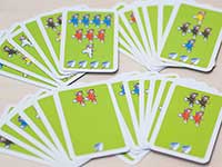 難易度を表すシャベルと完成目標モグラがイラストの描かれたカード