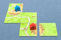 タイルを配置し、都市や修道院、道路を「完成」させる