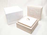 婚約・結婚指輪用桐箱、梅1