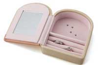 ネコちゃんジュエリーボックス