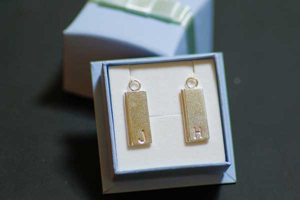 イニシャル刻印プレート