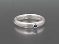 カボションカットラピスラズリの甲丸指輪