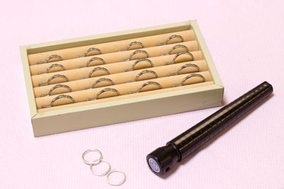 槌目シルバーリングの素材