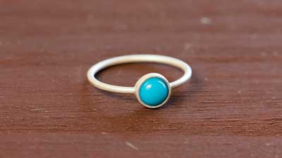 宝石付きリング(ふくりん)