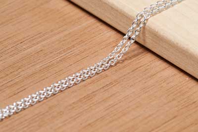 シルバーチェーン、260