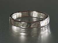 純銀の槌目リング、細目