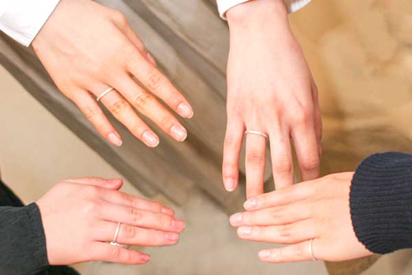 槌目の模様を打ち込んだら完成