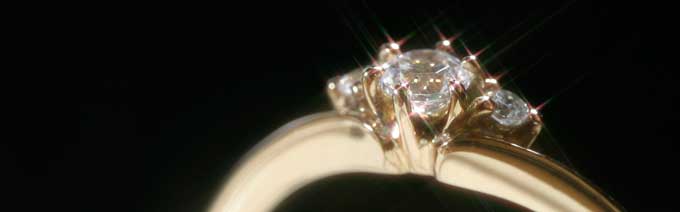 エンゲージリングのデザインについて