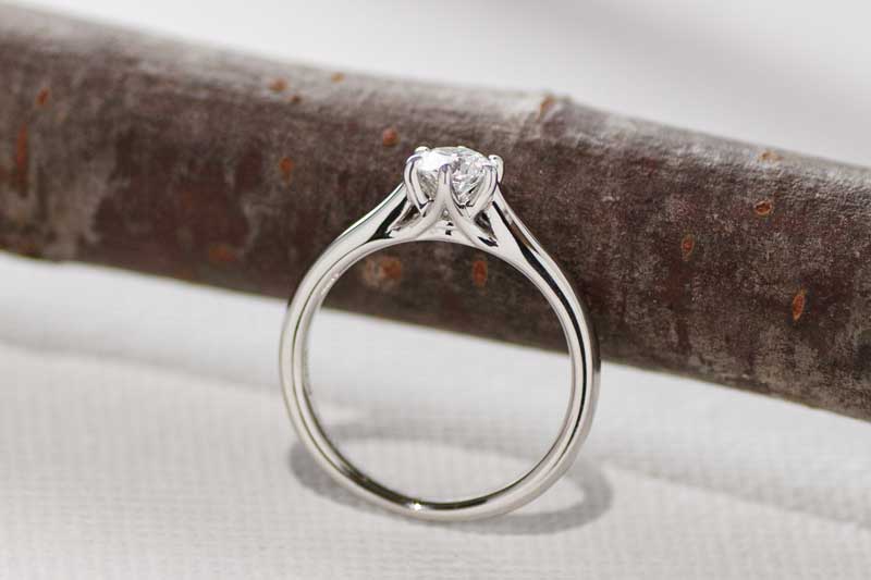 新潟市アトリエトントンの0.2ct婚約指輪イメージ