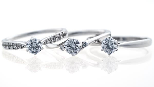 婚約指輪の選び方