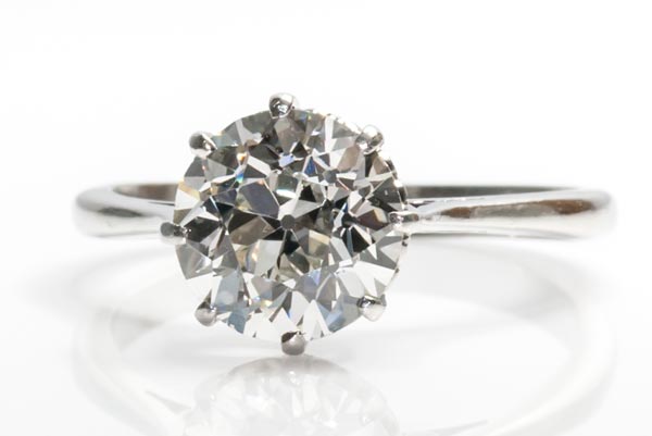 ダイヤモンドリング　洗浄後