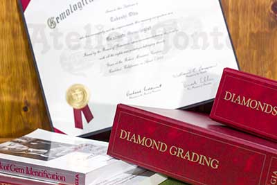 ダイヤモンドは、1つ1つが異なる天然の宝石