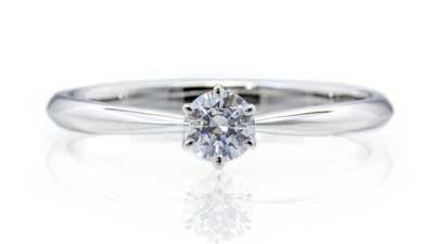 伝統的な6本爪のプラチナ婚約指輪ひめさゆり