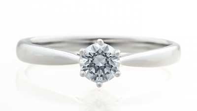 プラチナ婚約指輪ピンクローズ