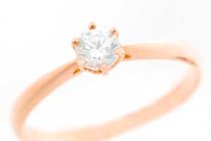 0.2ct、K18エンゲージ「ピンクローズ」