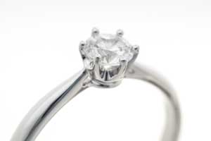 0.35ctダイヤモンド婚約指輪「ピンクローズ」