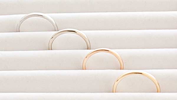 手作りマリッジの素材選び