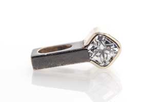 未来の花嫁様へ用意したダイヤモンド